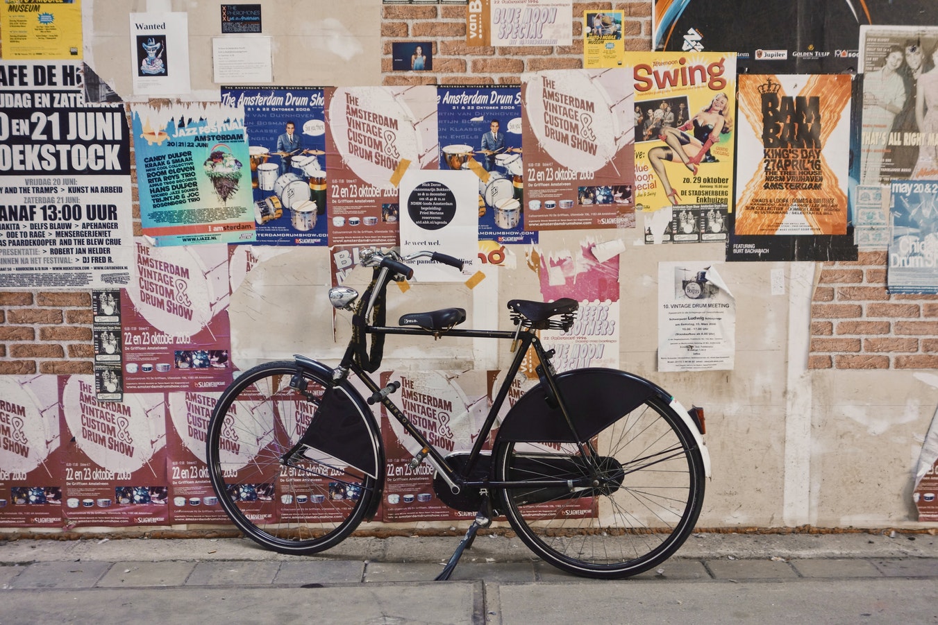 Think Print Advertising Is Expensive? Here Is Why Youâ€™re Wrong